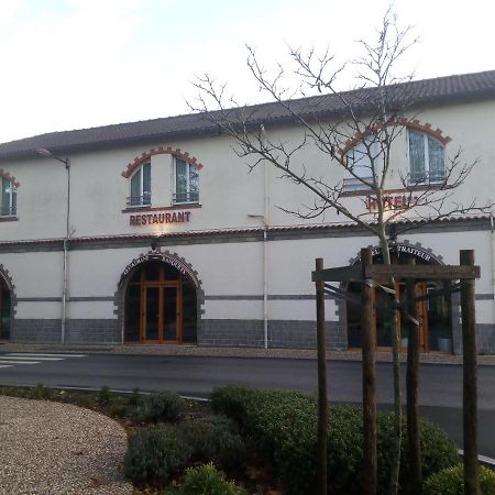 Hotel De La Gare Clisson Ngoại thất bức ảnh