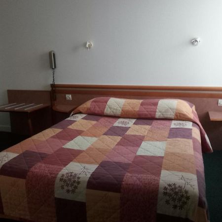 Hotel De La Gare Clisson Ngoại thất bức ảnh