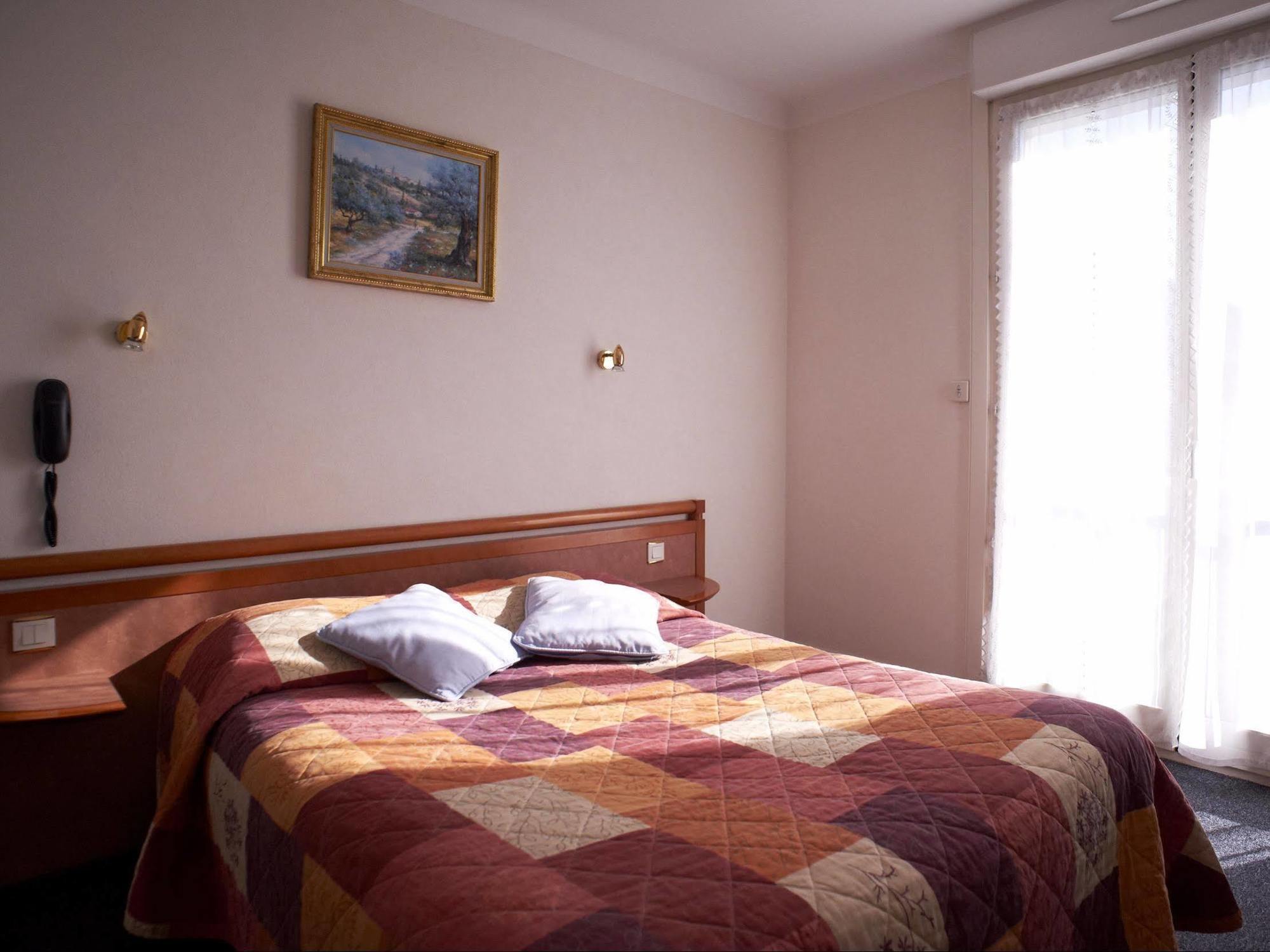 Hotel De La Gare Clisson Ngoại thất bức ảnh