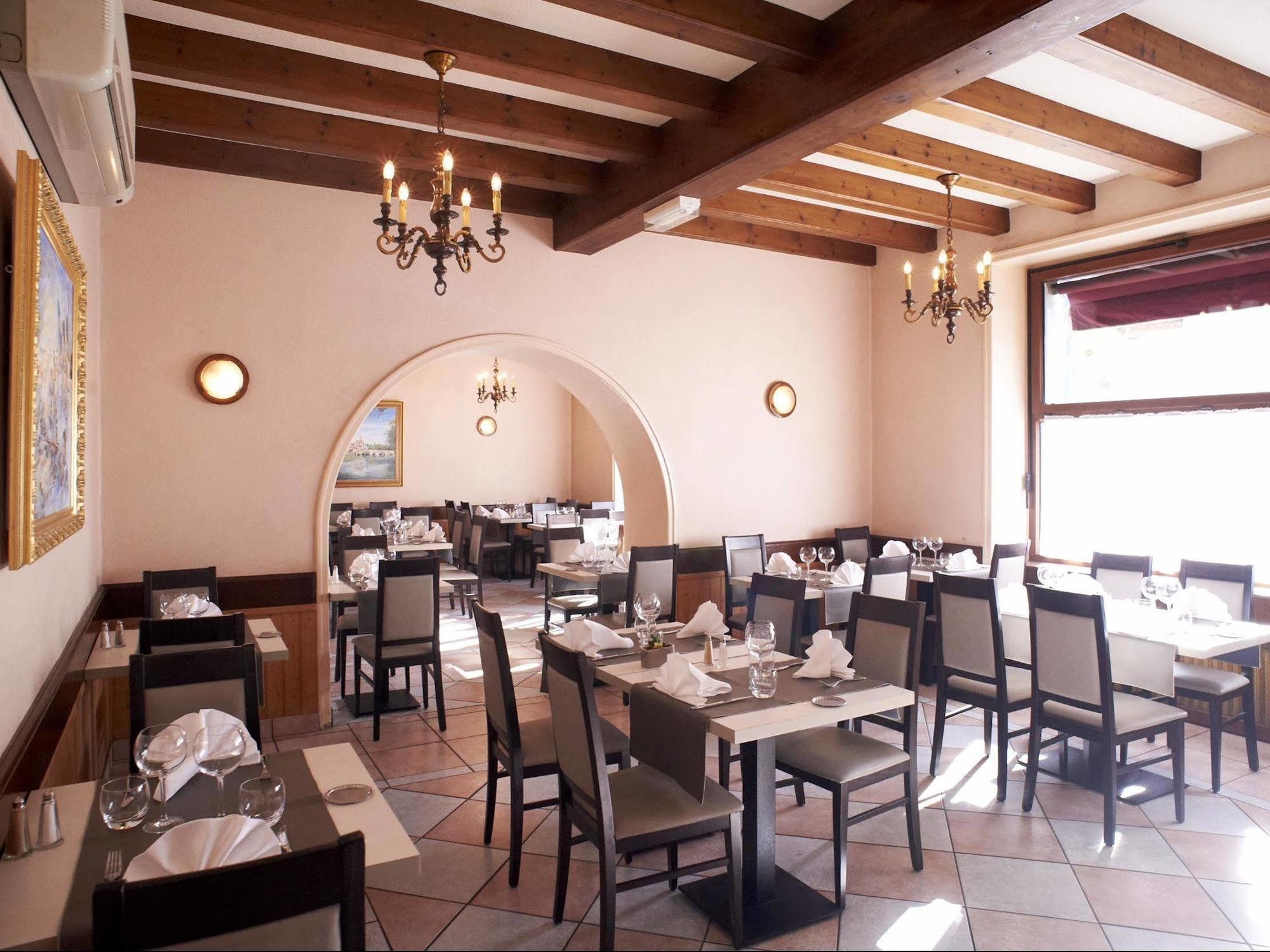 Hotel De La Gare Clisson Ngoại thất bức ảnh